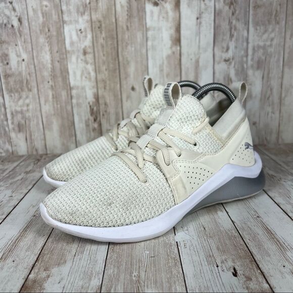 Puma‎ soft foam - Womens 7 - Picture 2 of 11